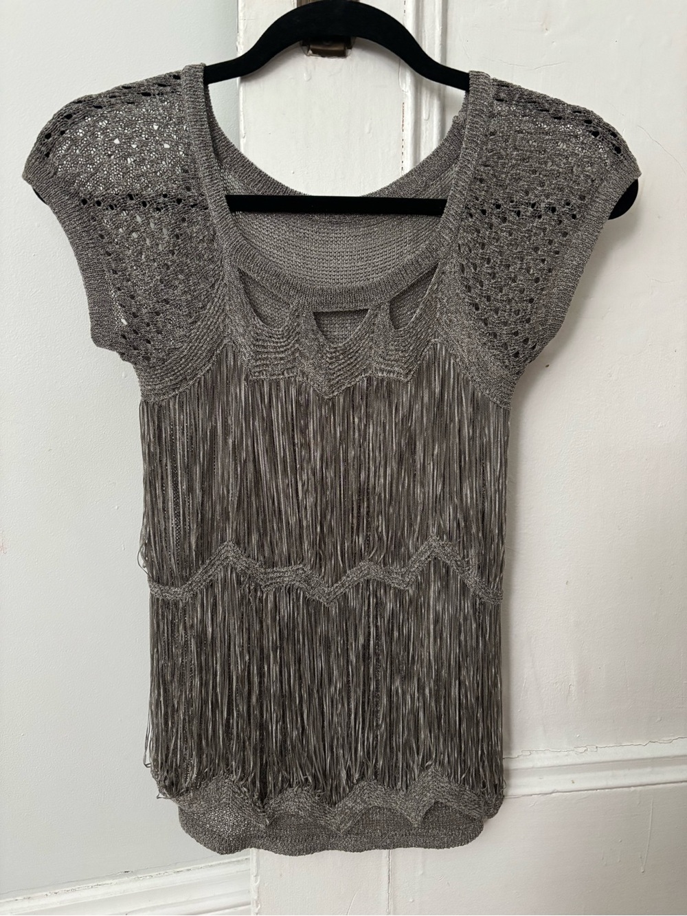 Unique Knitted Fringe Cap Sleeve Gray Top